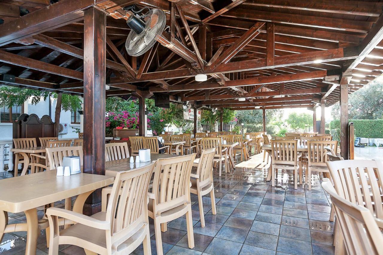 The Ship Inn Hotel Кирения Экстерьер фото